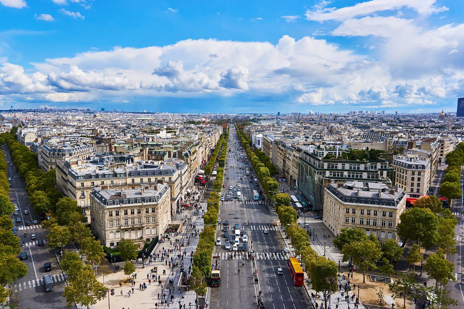 La guida dei nostri esperti per approfittare al massimo dell’estate a Parigi