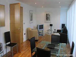 London - 2 Bedroom accommodation - Apartment reference LN-726