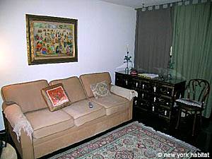 Living room - Photo 2 of 6 Living room - Photo 2 of 6