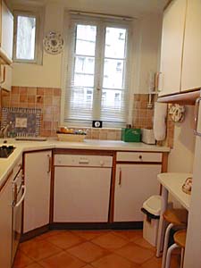 Paris 2 Bedroom apartment - kitchen (PA-1131) photo 1 of 4