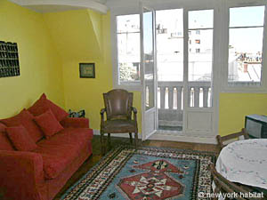 Paris 2 Bedroom apartment - living room (PA-2401) photo 2 of 8