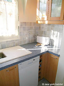 Paris 2 Bedroom apartment - kitchen (PA-2401) photo 3 of 4