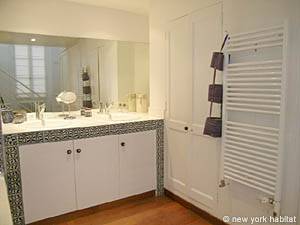 Par&iacute;s 3 Dormitorios apartamento - ba&ntilde;o 1 (PA-3638) photo 6 de 6