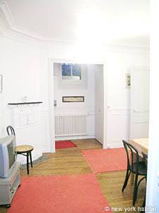 Paris 2 Bedroom apartment - living room (PA-3653) photo 3 of 4