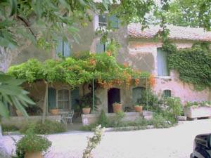 South of France Saint-Rmy-de-Provence, Provence - 1 Bedroom accommodation bed breakfast - Apartment reference PR-407