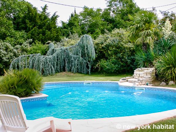 South of France Puyricard, Provence - 3 Bedroom accommodation - Apartment reference PR-525