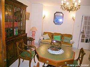 Living room - Photo 9 of 13 Living room - Photo 9 of 13