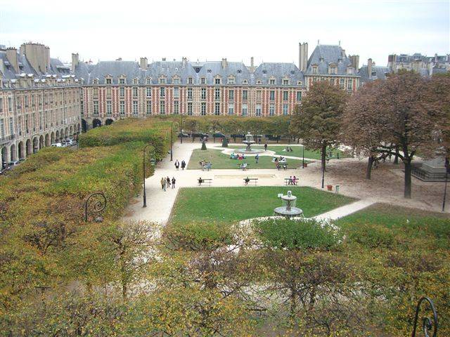 Place Des Vosges Restaurants