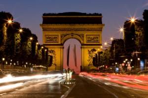 Visit the Champs Elysées and the Arc de Triomphe in Paris - New York  Habitat Blog