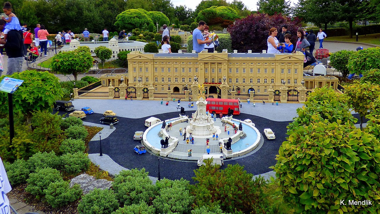 Family Fun in the Sun: Top Summer Activities in London - Introduction