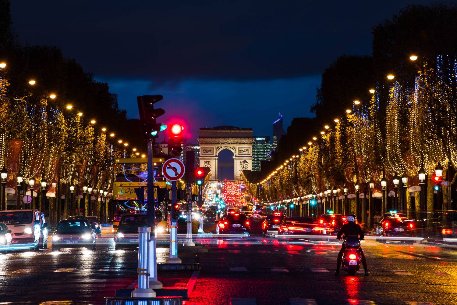Paris' Champs-Élysées Holiday Lights to Shine for Shortened Hours