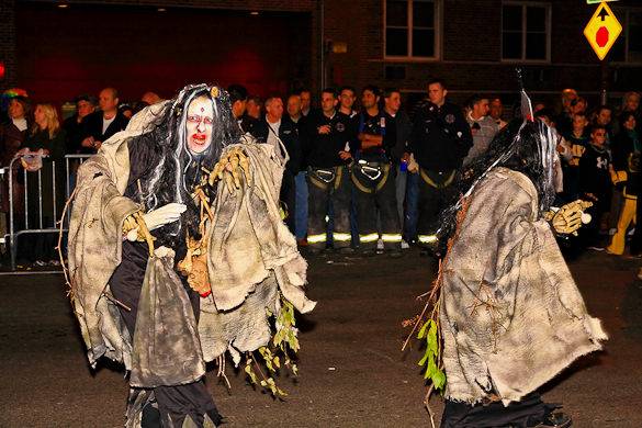 Venez Voir La Parade D Halloween 12 Dans Le Village A New York Le Blog De New York Habitat