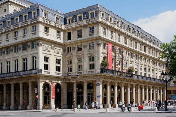 Immergetevi nell'arte in questi luoghi di intrattenimento di Parigi : Il  Blog di New York Habitat