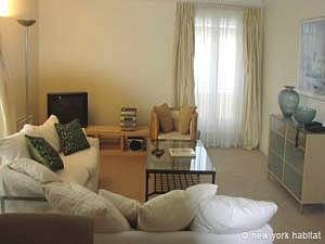 London - 2 Bedroom accommodation - Apartment reference LN-771