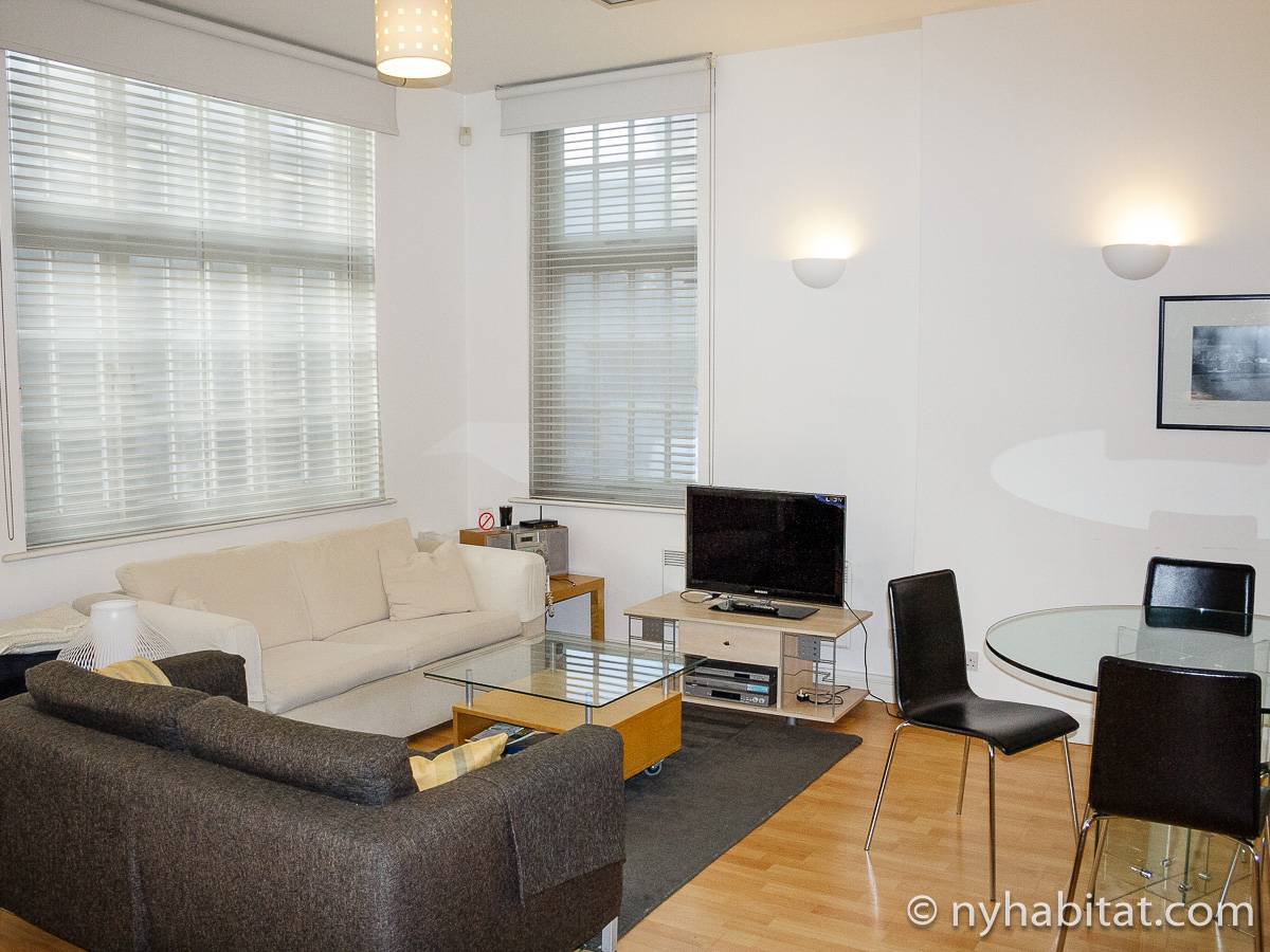 London Apartment: 2 Bedroom Apartment Rental in Whitechapel, Hackney ...