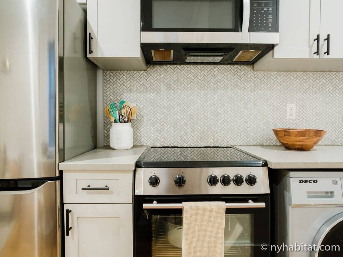 Kitchen - Photo 1 of 6