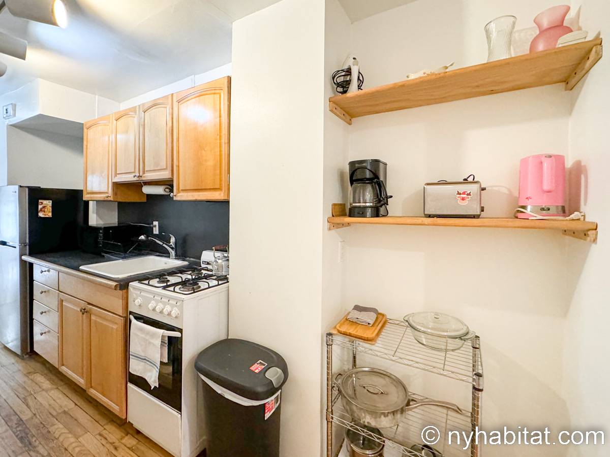 Kitchen - Photo 5 of 5