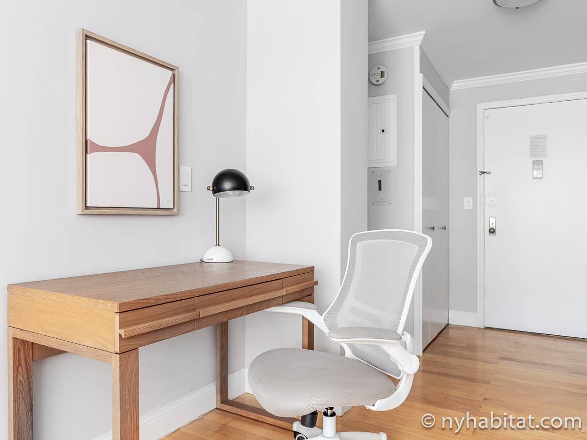 Living room - Photo 6 of 6 Living room - Photo 6 of 6