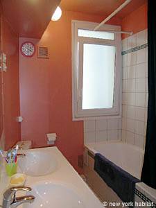 Salle de bain 1 - Photo 1 sur 5