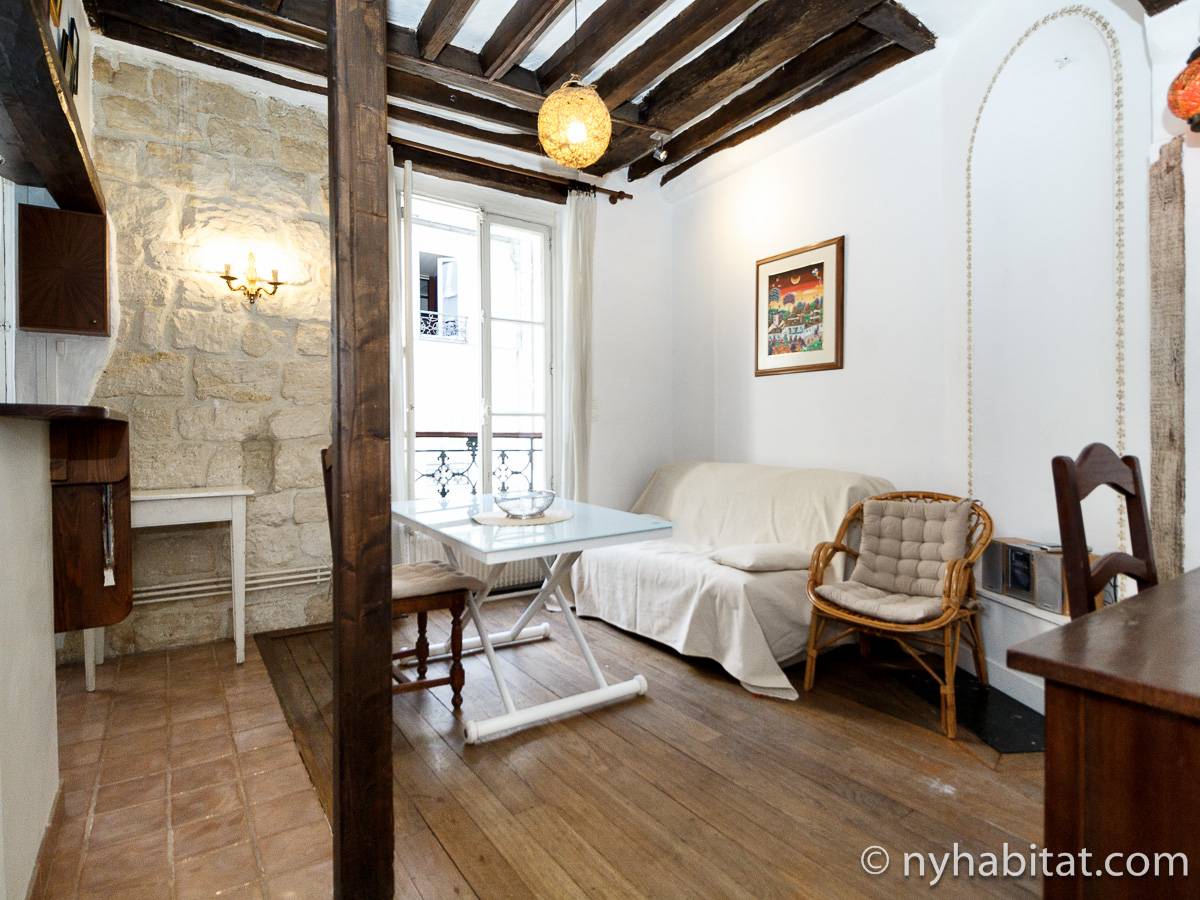 Paris Apartment: 1 Bedroom Apartment Rental in Montmartre (PA-2305)