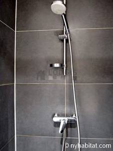 Bathroom 1 - Photo 3 of 3 Bathroom 1 - Photo 3 of 3