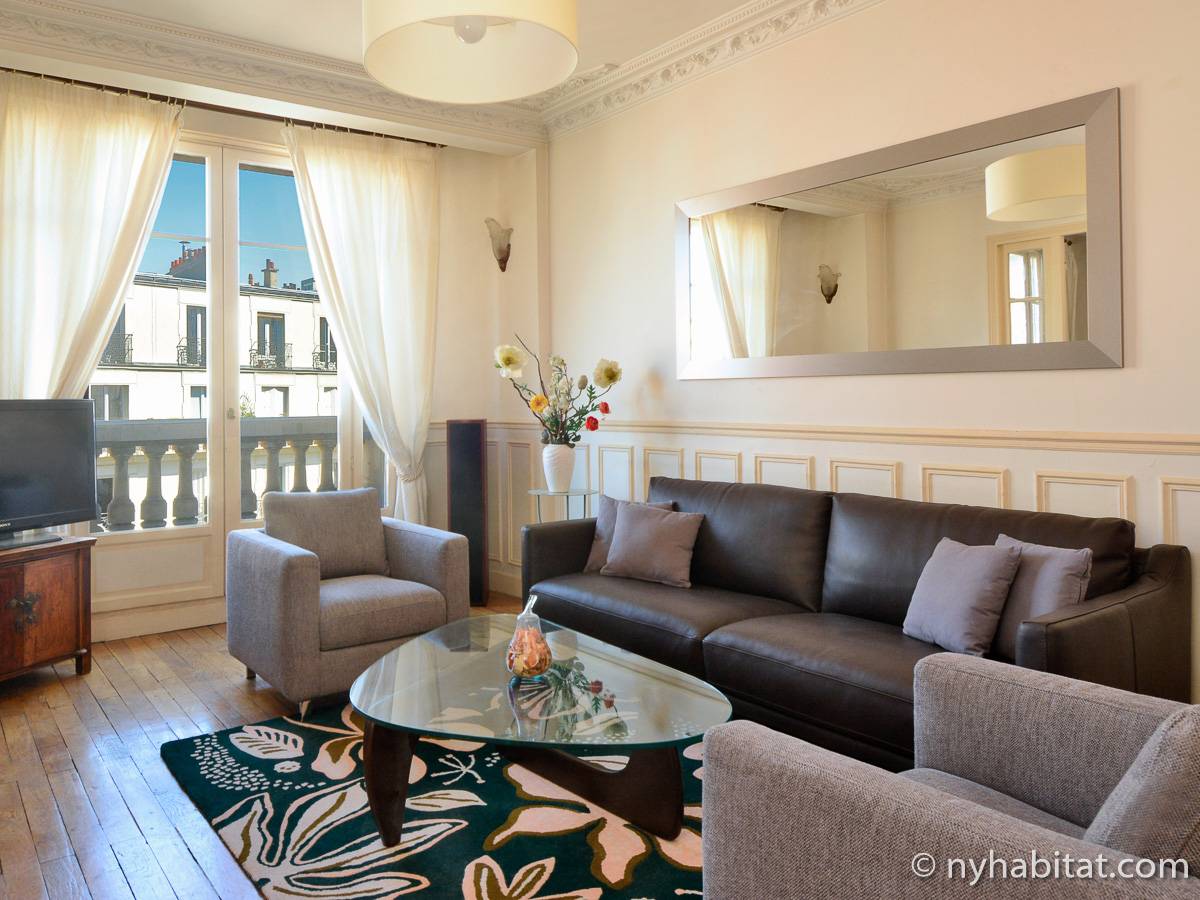Paris Apartment: 3 Bedroom Triplex - Townhouse Rental in Daumesnil ...