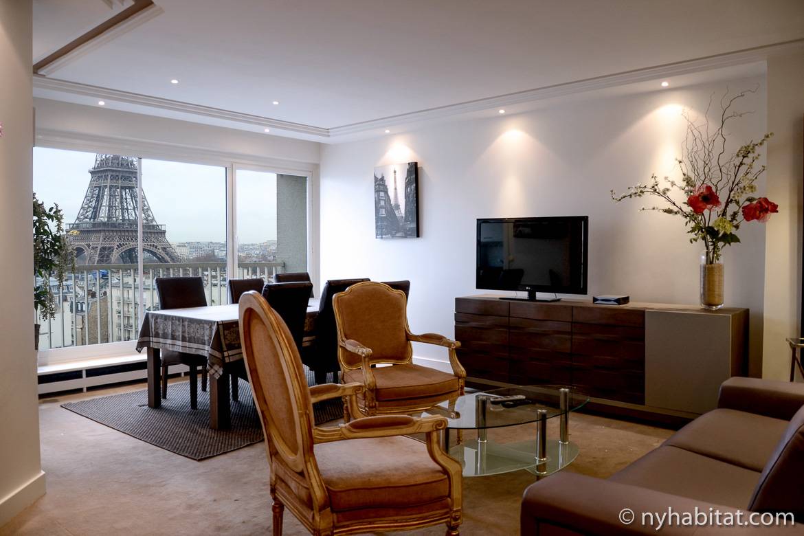 Apartamentos con vistas a: la Torre Eiffel, París : El blog de New York Habitat